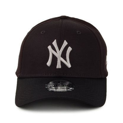 New Era 39THIRTY New York Yankees Baseball Cap - MLB Essential - Black-Grey