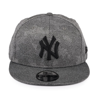 New Era 9FIFTY New York Yankees Snapback Cap - MLB Engineered Plus - Black-Grey