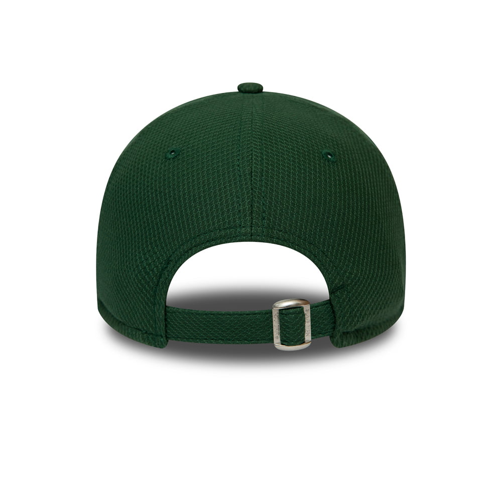 New Era 9FORTY Milwaukee Bucks Baseball Cap - NBA Diamond Era Essential - Green