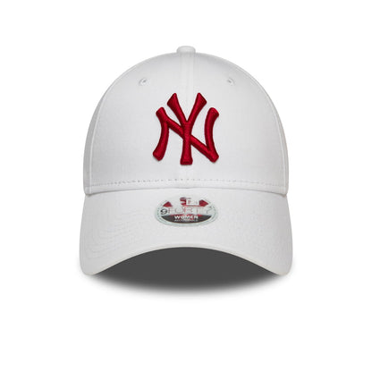New Era Womens 9FORTY New York Yankees Baseball Cap - MLB League Essential - White-Red