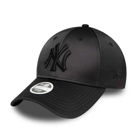 New Era Womens 9FORTY New York Yankees Baseball Cap - MLB Satin - Black