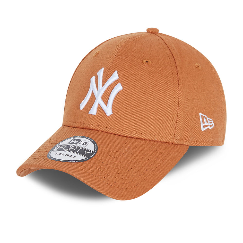 New Era 9FORTY New York Yankees Baseball Cap - MLB League Essential - Toffee-White