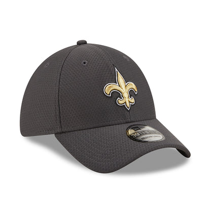 New Era 39THIRTY New Orleans Saints Baseball Cap - NFL Hex Tech - Graphite