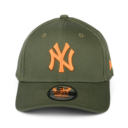 New Era 9FORTY New York Yankees Baseball Cap - MLB League Essential - Olive-Orange