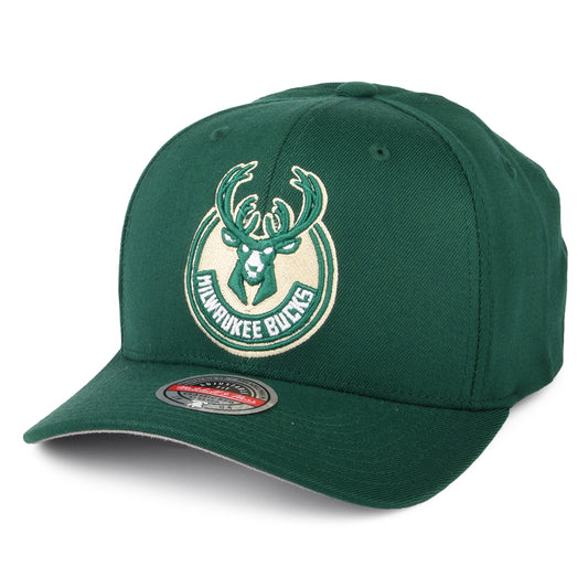 Mitchell & Ness Milwaukee Bucks Snapback Cap - NBA Team Ground Stretch - Green