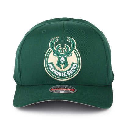 Mitchell & Ness Milwaukee Bucks Snapback Cap - NBA Team Ground Stretch - Green