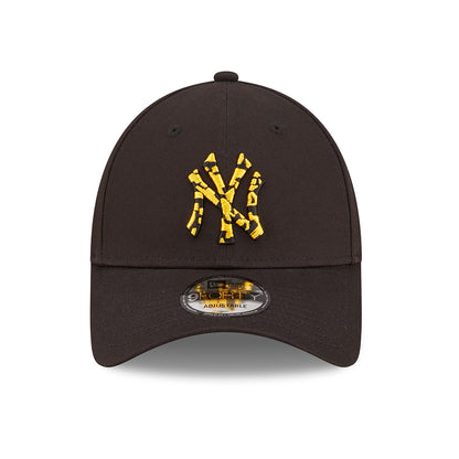 New Era 9FORTY New York Yankees Baseball Cap - MLB Seasonal Infill - Black-Yellow