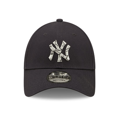 New Era 9FORTY New York Yankees Baseball Cap - MLB Marble Infill - Navy Blue