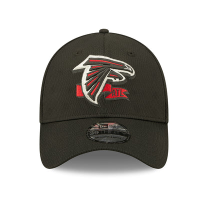New Era 39THIRTY Atlanta Falcons Baseball Cap - NFL Sideline On Field - Black