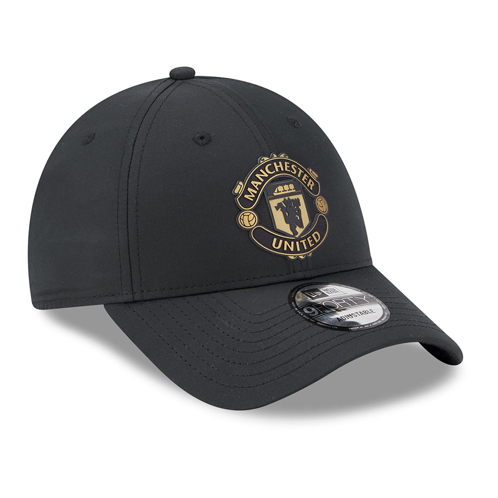 New Era 9FORTY Manchester United FC Baseball Cap - Featherweight - Black-Gold