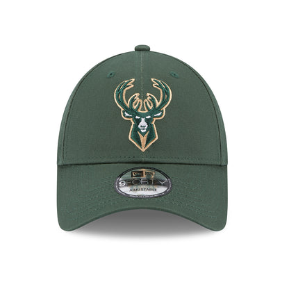 New Era 9FORTY Milwaukee Bucks Baseball Cap - NBA Team Side Patch - Green