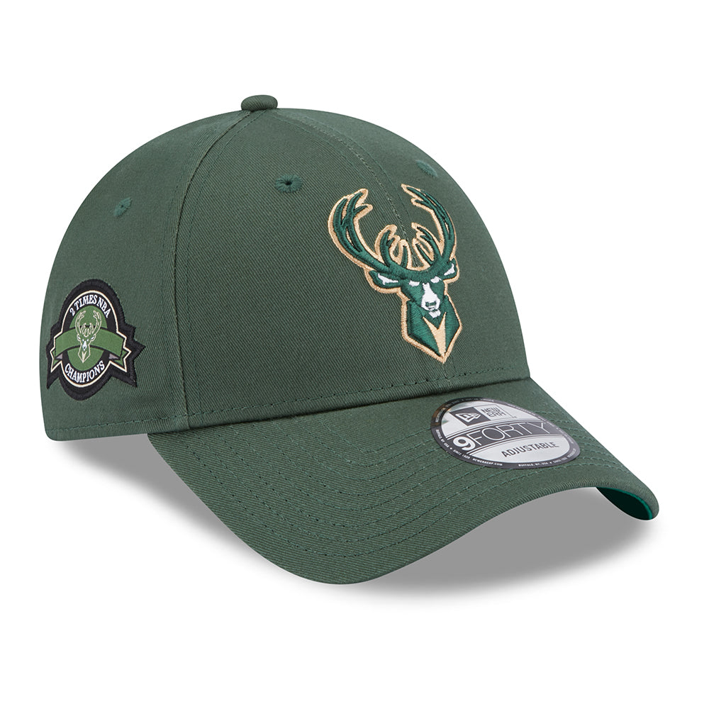 New Era 9FORTY Milwaukee Bucks Baseball Cap - NBA Team Side Patch - Green