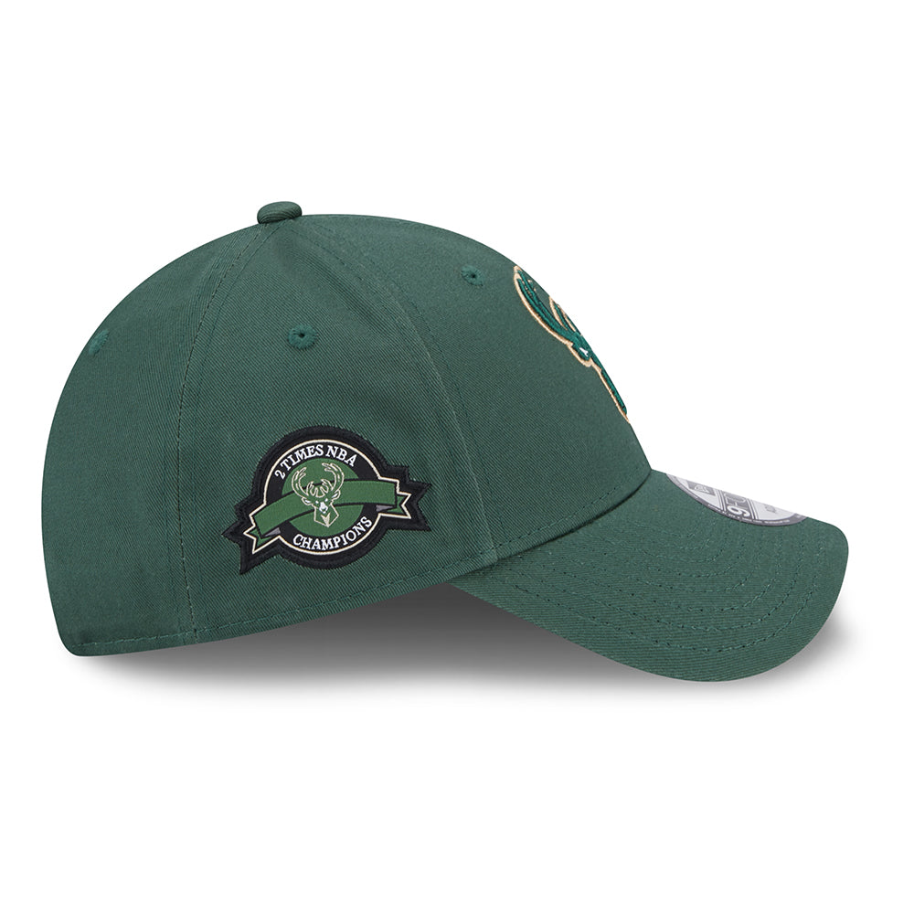 New Era 9FORTY Milwaukee Bucks Baseball Cap - NBA Team Side Patch - Green