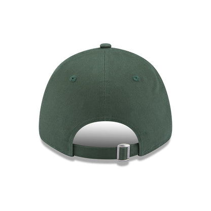 New Era 9FORTY Milwaukee Bucks Baseball Cap - NBA Team Side Patch - Green