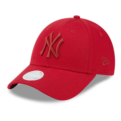New Era Womens 9FORTY New York Yankees Baseball Cap - MLB League Essential - Scarlet-Red