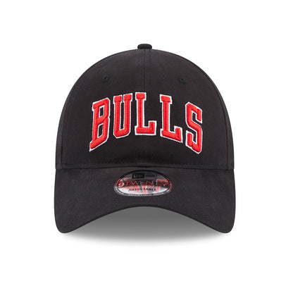 New Era 9TWENTY Chicago Bulls Baseball Cap - NBA Team Script - Black-Red