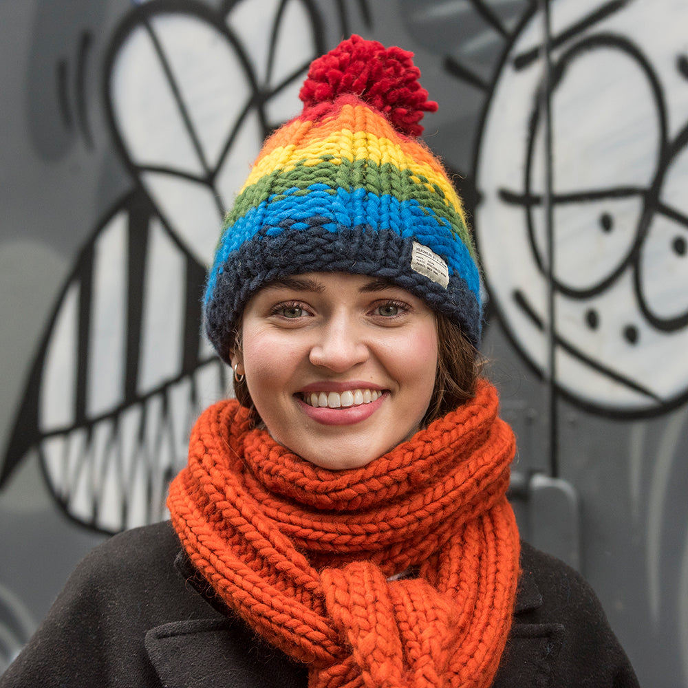 Kusan Rainbow Moss Stitch Yarn Bobble Hat - Multi-Coloured