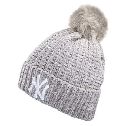 New Era Womens New York Yankees Chenille Bobble Hat - MLB Winterized - Grey